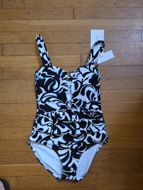 Classic Black & White One-Piece Swimsuit with Front Keyhole